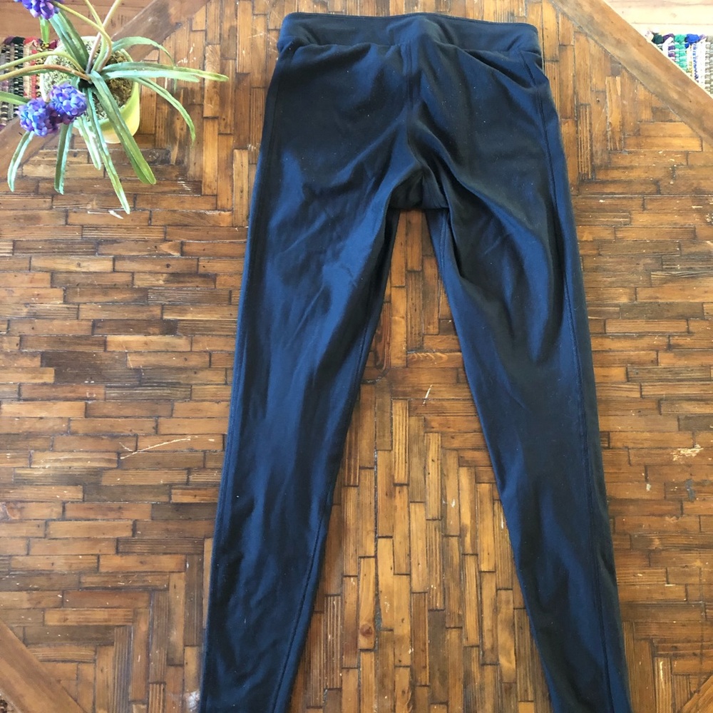 Under amour leggings 2 pairs - Picture 3 of 5